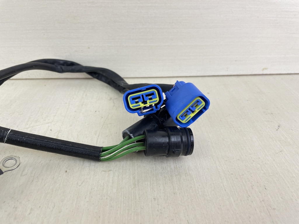 2003 Yamaha 200 225 HP 4 Stroke Outboard Rectifier & Regulator Assembly 69J-81960-10-00