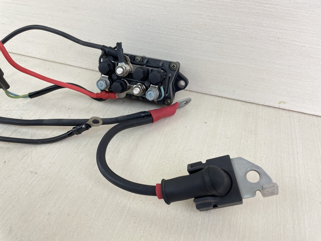 Yamaha 4 Stroke Outboard Trim Tilt Relay Assembly 69J-81950-10-00
