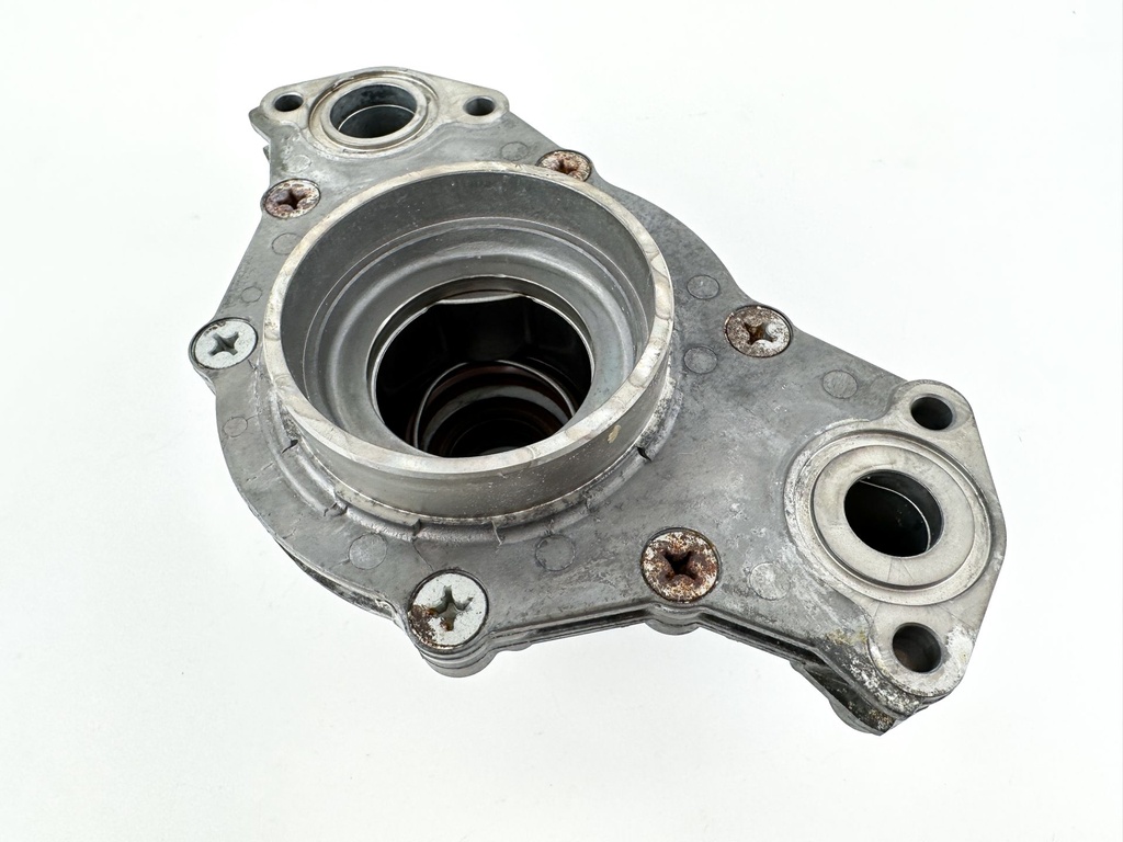2020 Yamaha 150 HP 4 Stroke Outboard Oil Pump 63P-13300-02-00 OEM