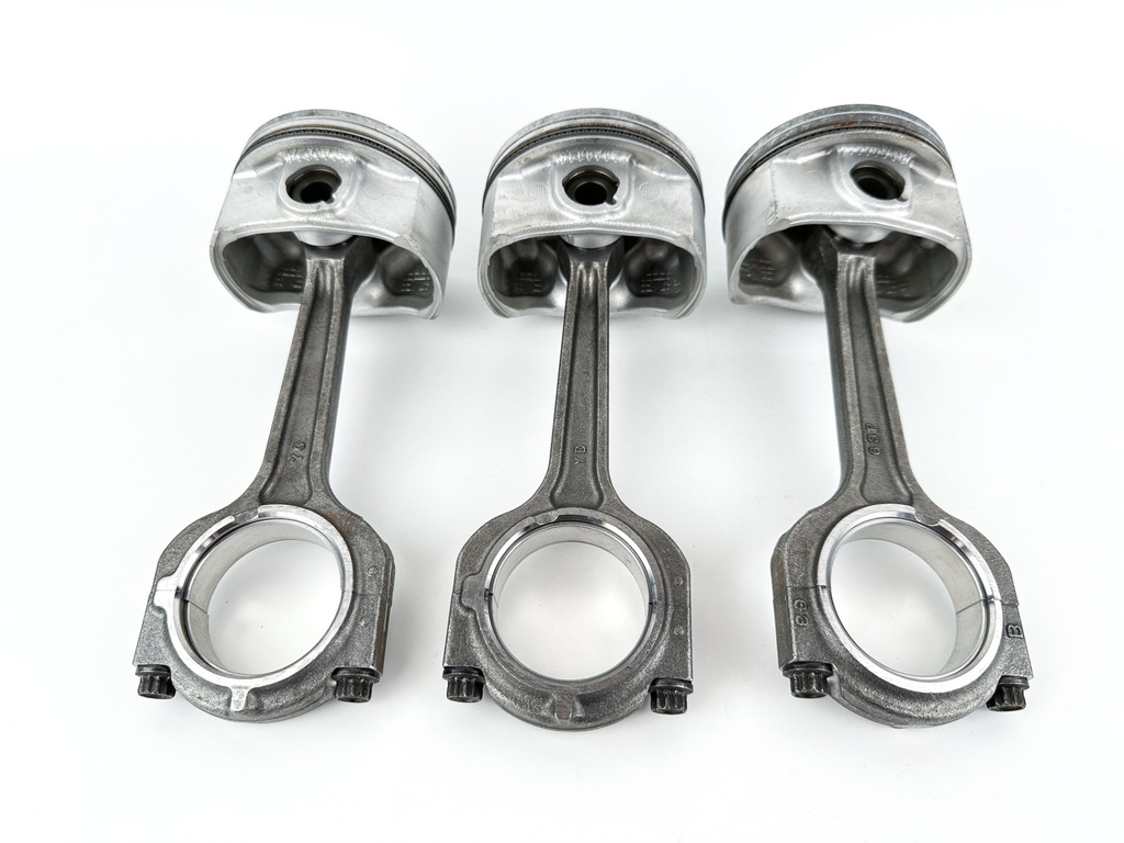 2020 Yamaha 150 HP 4 Stroke Outboard Piston W/ Connecting Rod 63P-11631-10-93 OEM