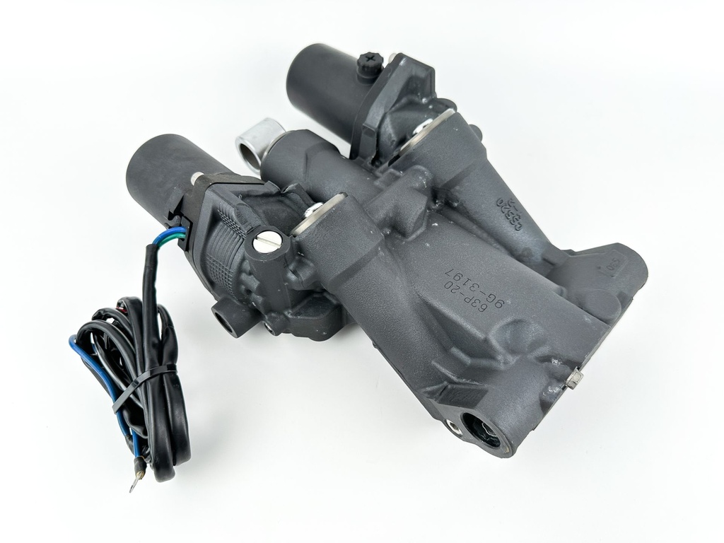 Yamaha 150HP Outboard Engine Power Trim & Tilt Unit Assembly 63P-43800-23-00