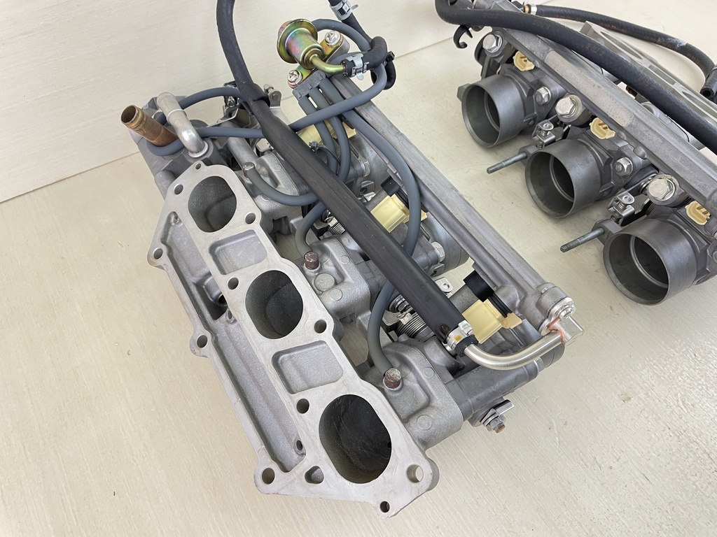 69J-13750-00-00, 69J-1375A-00-00 Throttle Body Assemblies Complete