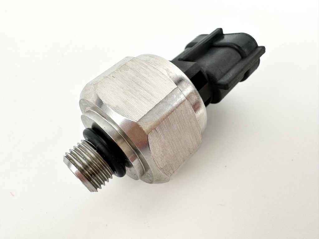 Yamaha 4 Stroke Outboard Oil Pressure Sender Sensor Unit 6AW-83651-00-00 - Tested