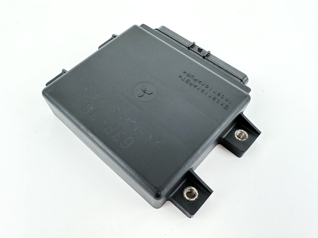 2017 Yamaha 150 HP 4 Stroke Outboard Engine Control Unit ECU 63P-8591A-38-00 OEM
