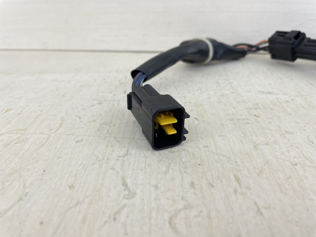 2003 Yamaha 225HP 4 Stroke Outboard Drive Unit 69J-83306-00-00