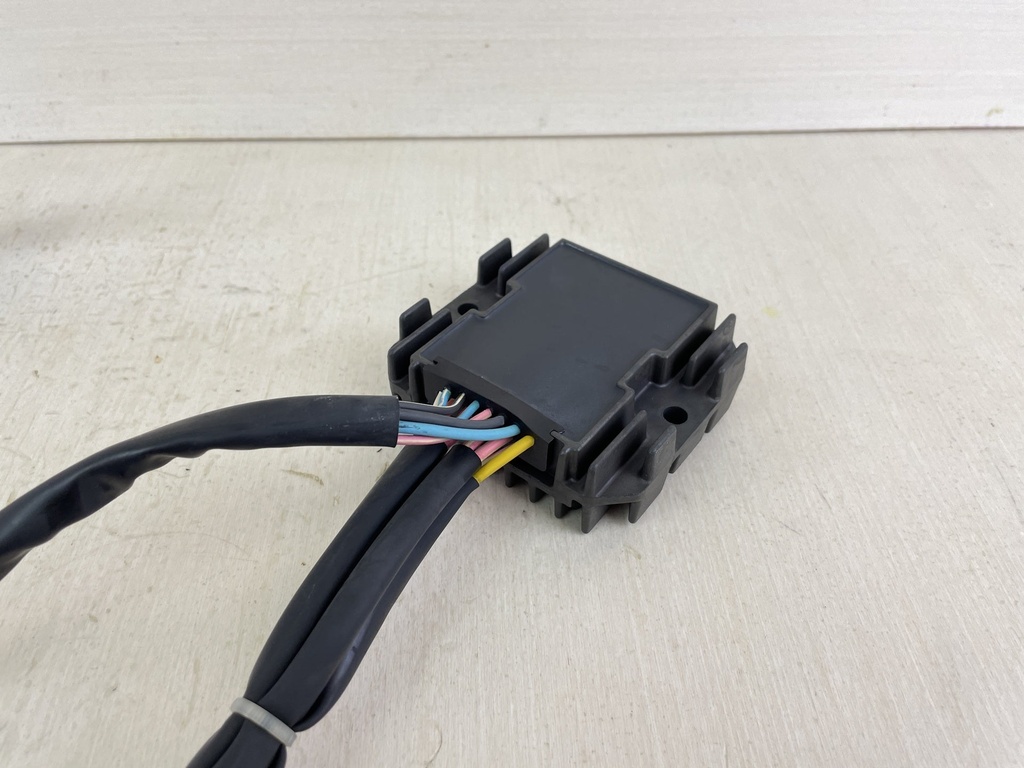 2003 Yamaha 225HP 4 Stroke Outboard Drive Unit 69J-83306-00-00