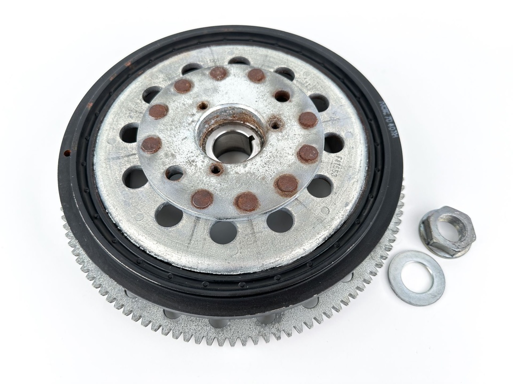 2017 Yamaha 150 HP 4 Stroke Outboard Flywheel Rotor 63P-81450-00-00 OEM