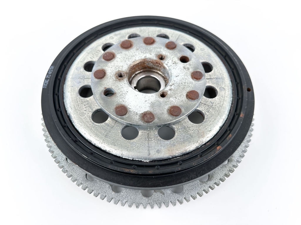 2017 Yamaha 150 HP 4 Stroke Outboard Flywheel Rotor 63P-81450-00-00 OEM