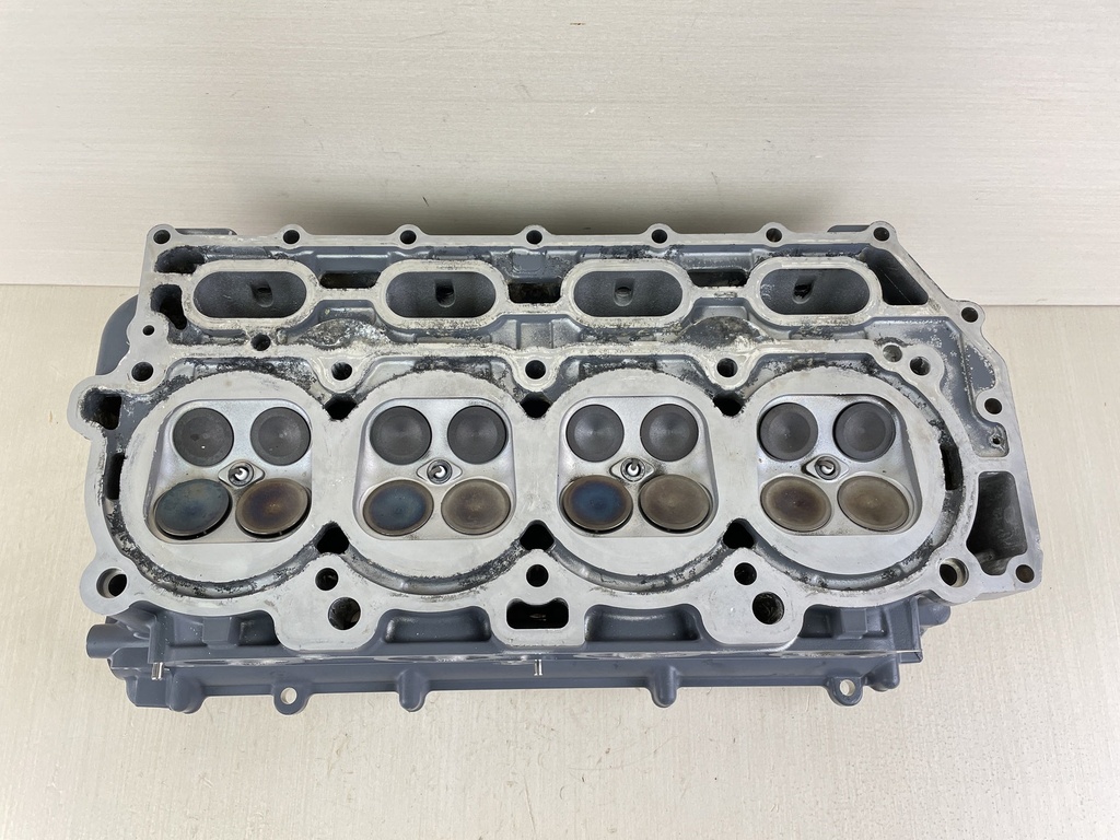 04-07 Yamaha 150HP 4 Stroke Outboard Cylinder Head Complete 63P-W009A-02-9S