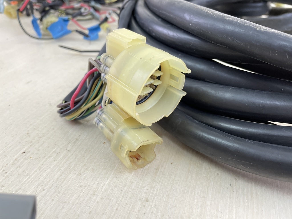 Honda Outboard Twin Engine Key Switch & Some Rigging