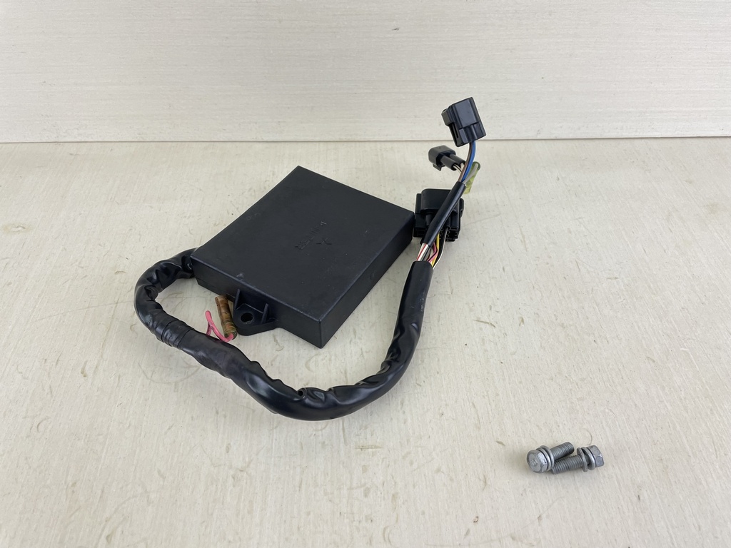 2002 Yamaha 60HP 4 Stroke Outboard C.D.I CDI Unit ECU 69W-85540-00-00