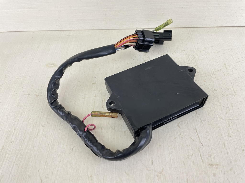 2002 Yamaha 60HP 4 Stroke Outboard C.D.I CDI Unit ECU 69W-85540-00-00