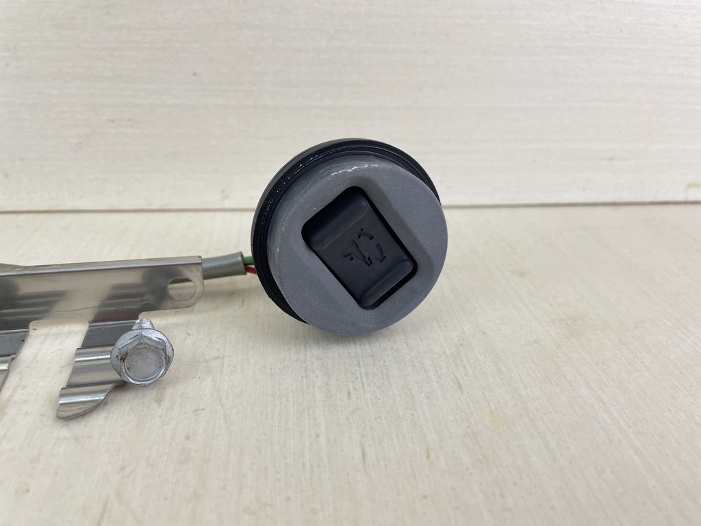 2002 Yamaha 60HP 4 Stroke Outboard Power Trim & Tilt Switch 63D-82563-10-00  