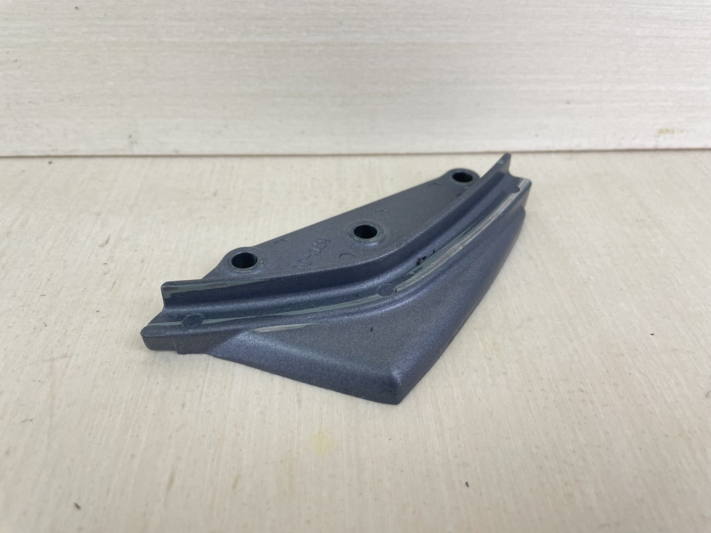 2002 Yamaha 60HP 4 Stroke Outboard Cable Cover Plate 67C-42738-00-4D