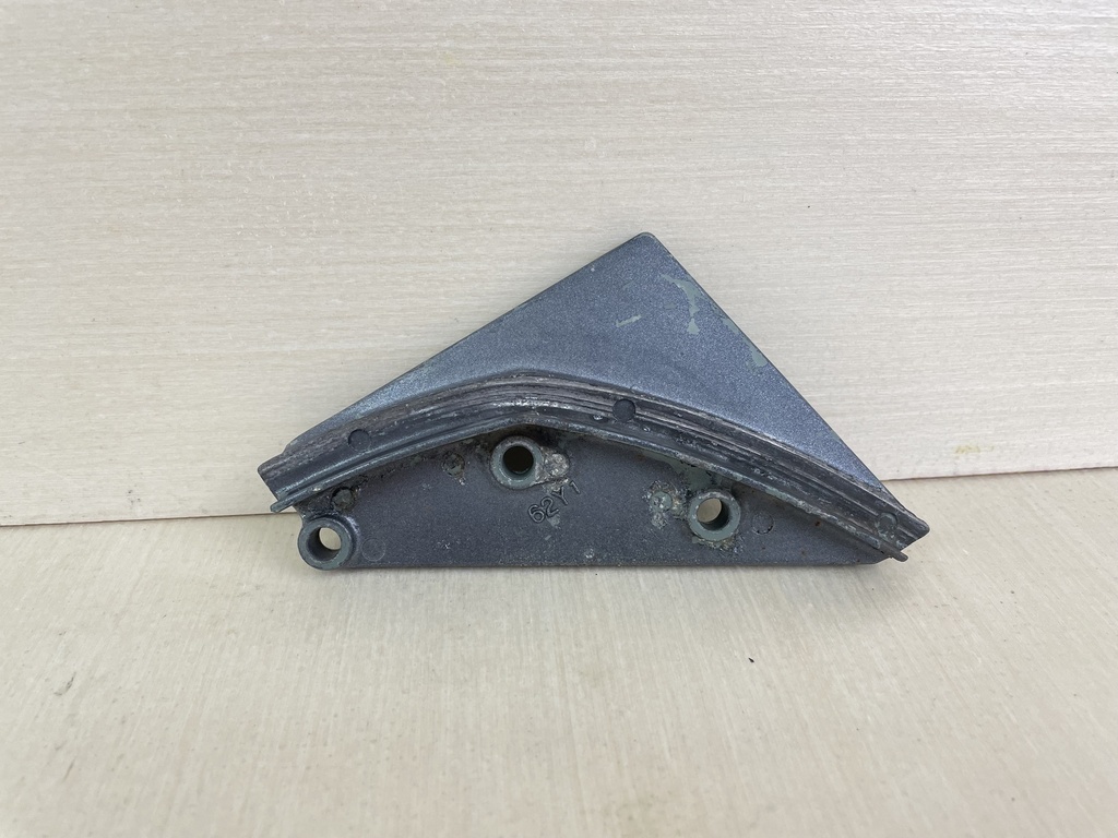 2000 Yamaha 50HP 4 Stroke Outboard Cable Cover Plate 62Y-42738-01-5B