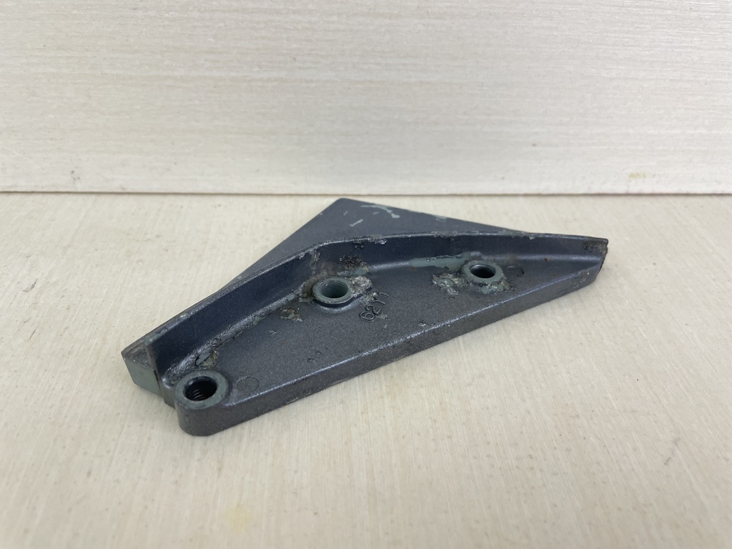 2000 Yamaha 50HP 4 Stroke Outboard Cable Cover Plate 62Y-42738-01-5B