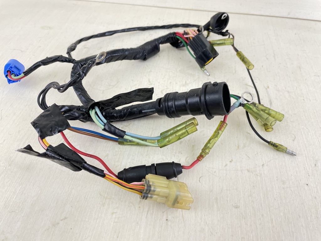 96-00 Yamaha 50HP 4 Stroke Outboard Engine Wire Harness 62Y-82590-10-00