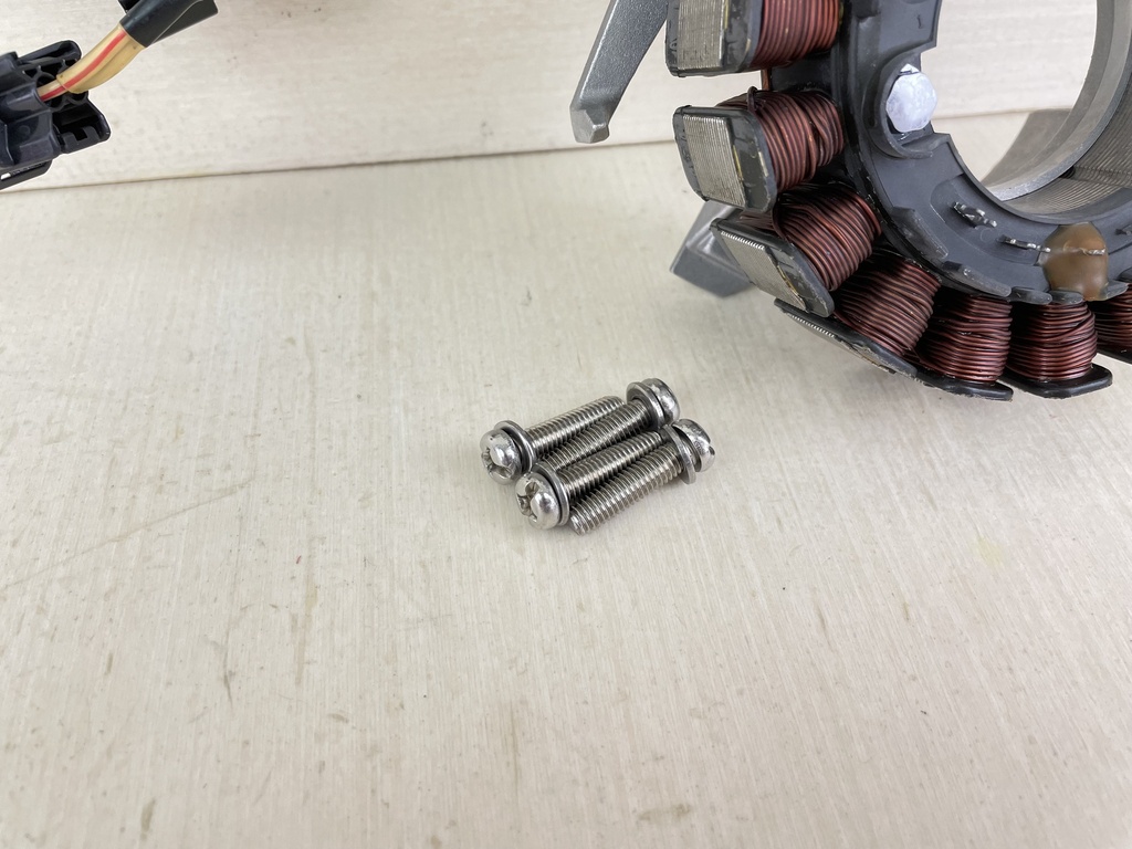 Yamaha 50HP 4 Stroke Outboard Stator & Base Assembly 62Y-85510-01-00 1995 - 2000