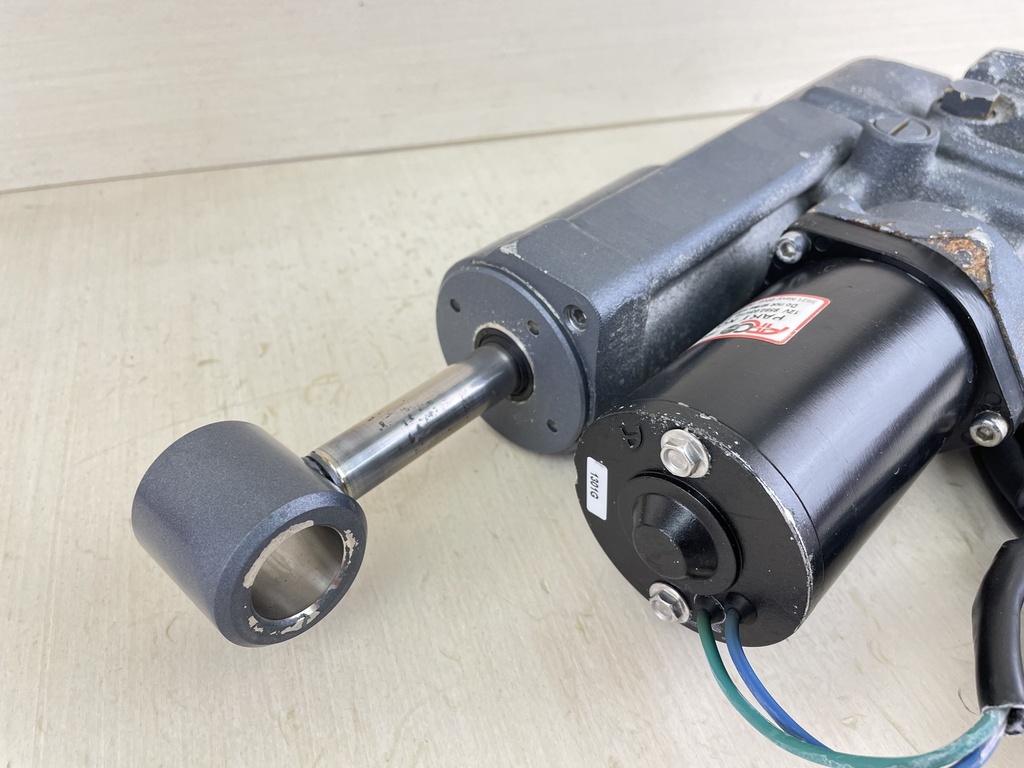 2000 Yamaha 50HP 2 Stroke Outboard Power Trim & Tilt Unit 62X-43800-03-4D