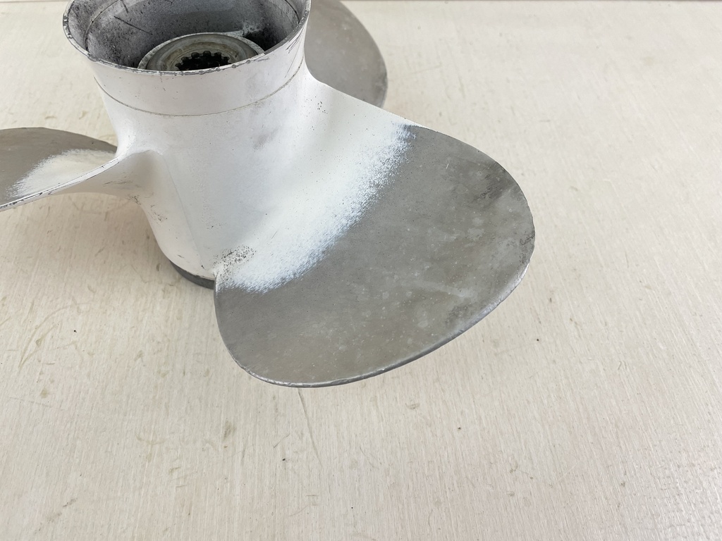 Propeller 3 Blade 11-5/8" Diameter X 11 Pitch RH Rotation