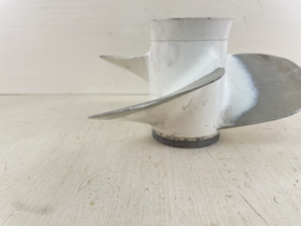 Propeller 3 Blade 11-5/8" Diameter X 11 Pitch RH Rotation