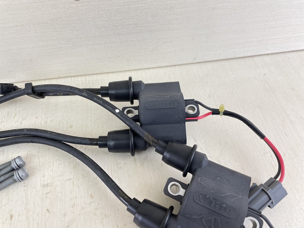 2017 Yamaha 150HP 4 Stroke Outboard Ignition Coil Assembly Set 63P-82310-01-00