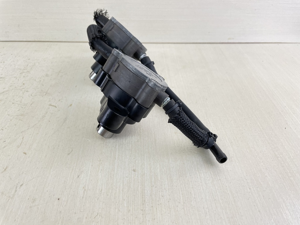 2017 Yamaha 150HP 4 Stroke Fuel Pump Assembly Set of 2 63P-24410-20-00