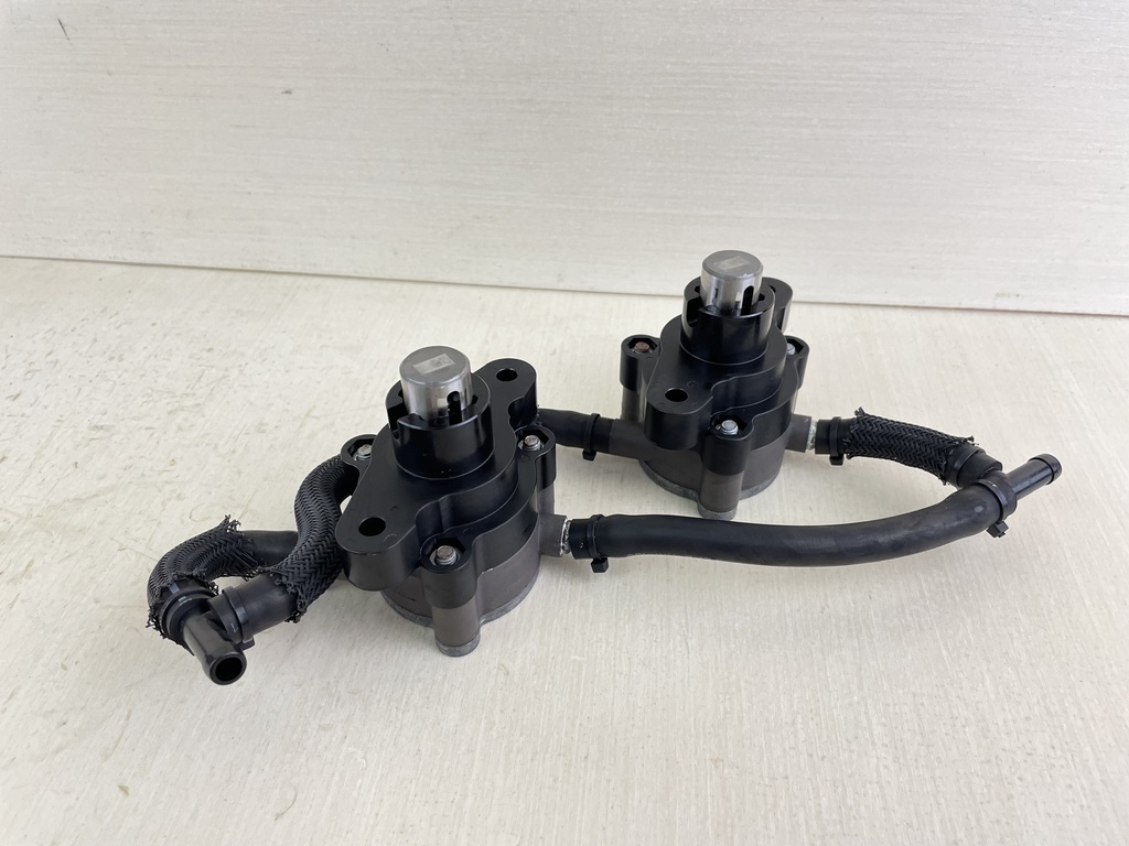 2017 Yamaha 150HP 4 Stroke Fuel Pump Assembly Set of 2 63P-24410-20-00