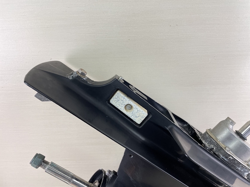 98-06 Mercury 75 90 115 HP 4 Stroke Carb Outboard 20" Long Lower Unit Gear Case 