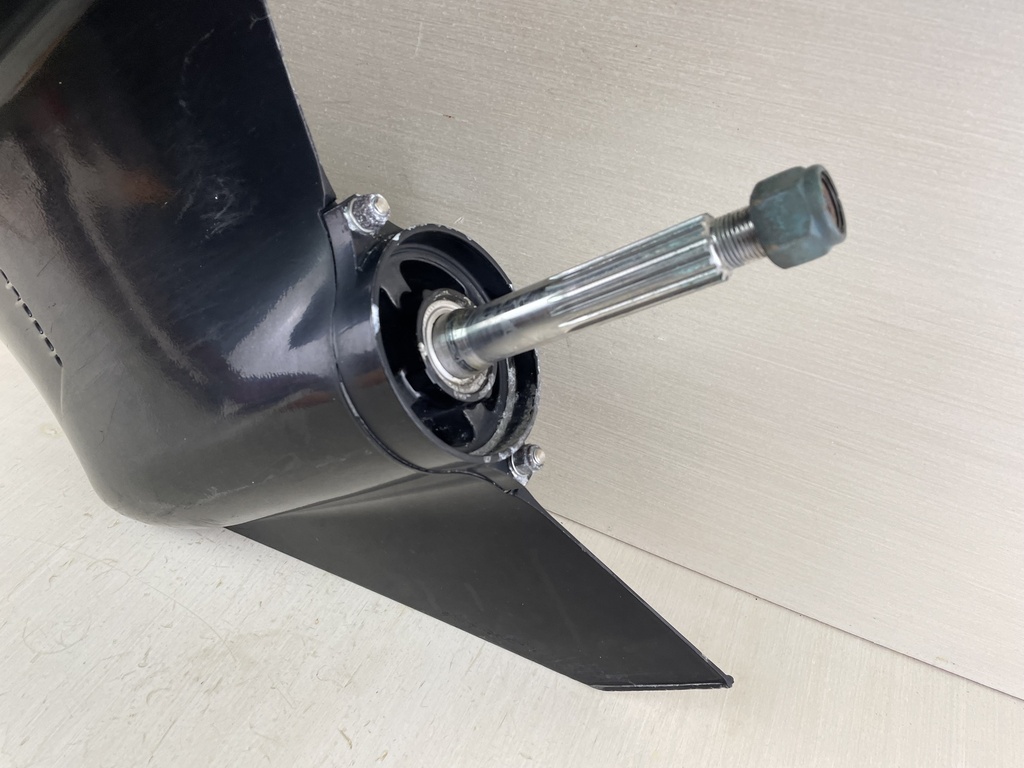 98-06 Mercury 75 90 115 HP 4 Stroke Carb Outboard 20" Long Lower Unit Gear Case 