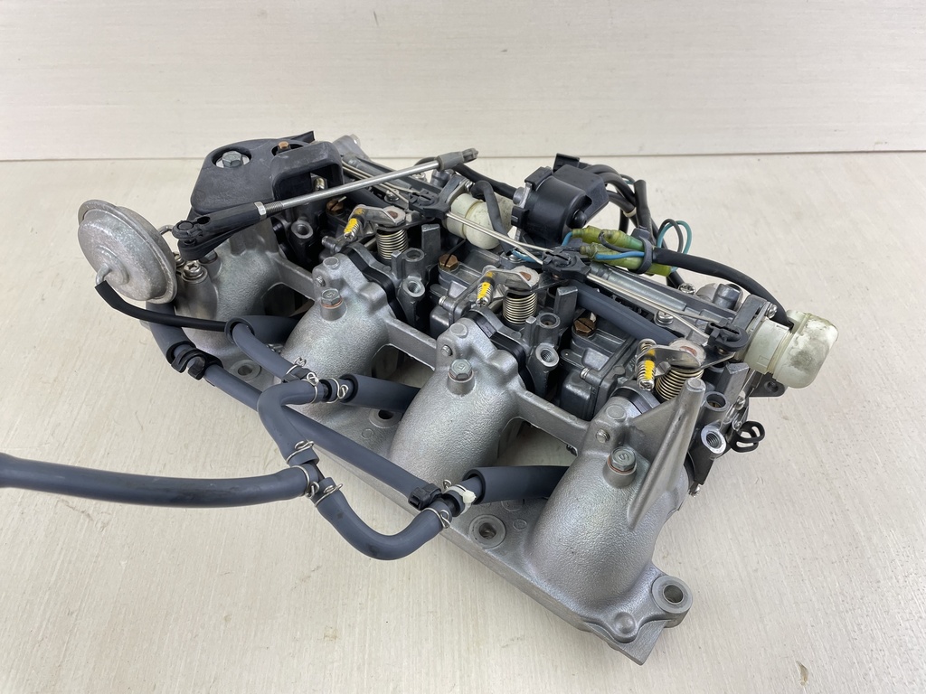 03-04 Yamaha 90HP 4 Stroke Outboard  1 2 3 4 Carburetor Set Of 4 - Good Condition