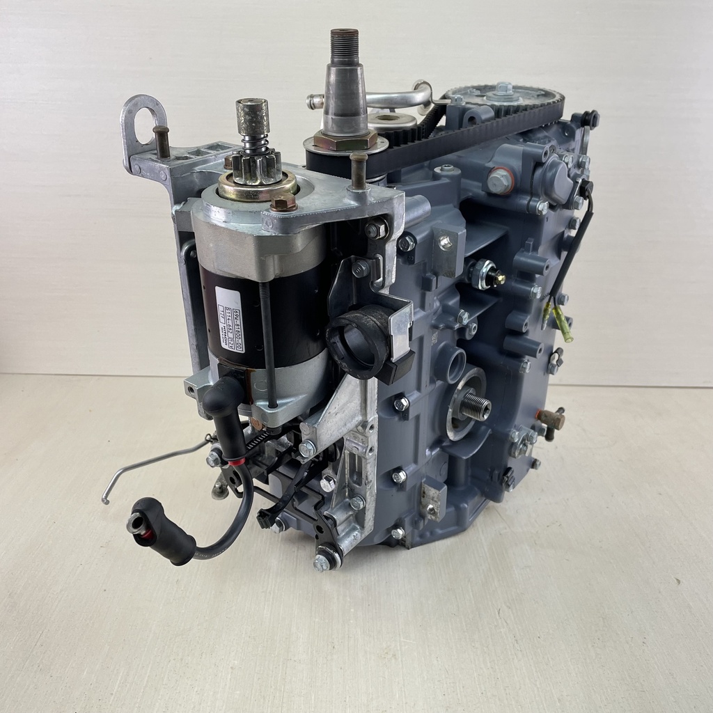 02-05 Yamaha 60HP 4 Stroke Outboard Powerhead Crankcase Assembly Long Block