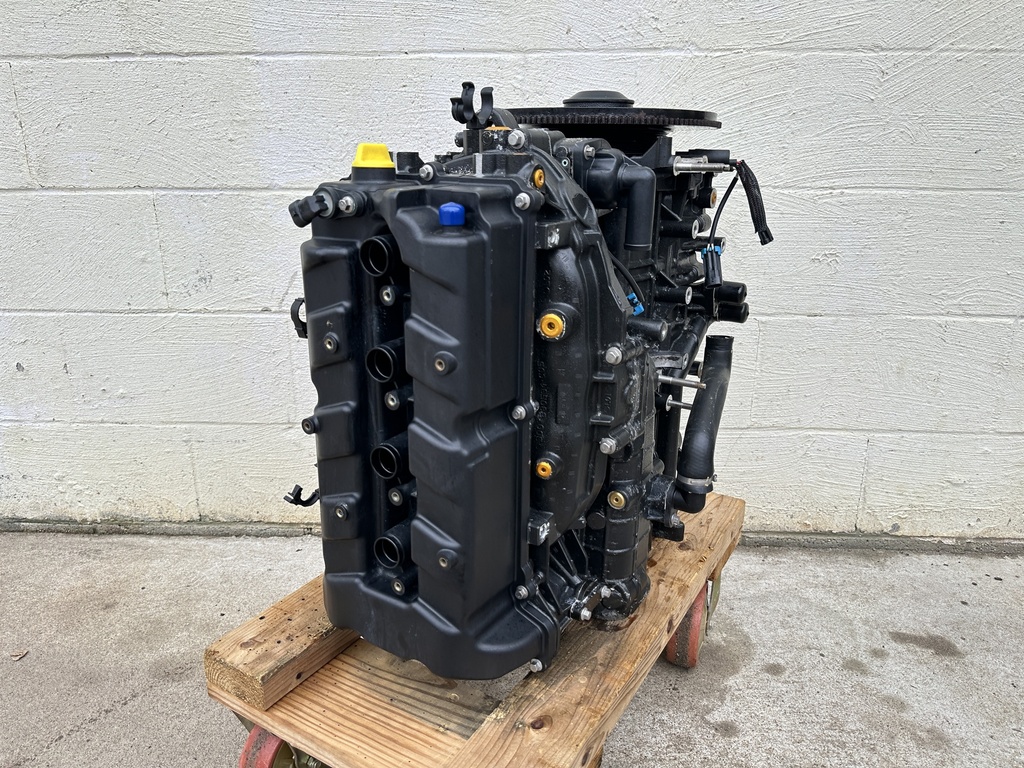 Mercury 135 150 175 200 HP Verado L4 Powerhead Crankcase Long Block 896499A07