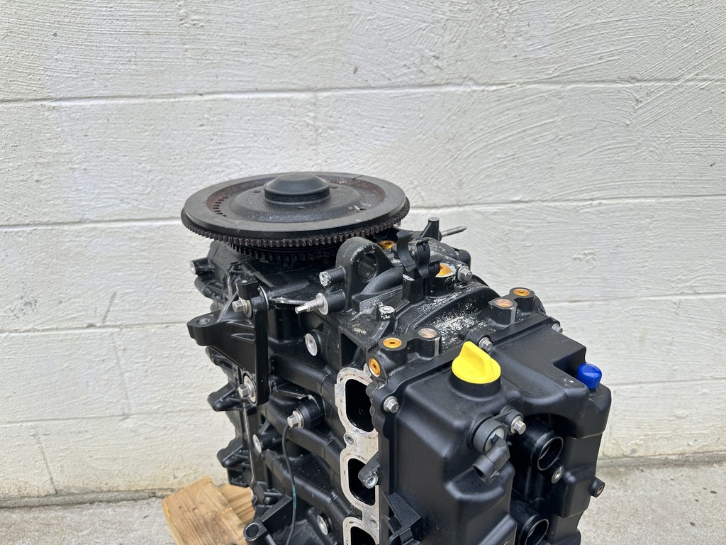 Mercury 135 150 175 200 HP Verado L4 Powerhead Crankcase Long Block 896499A07