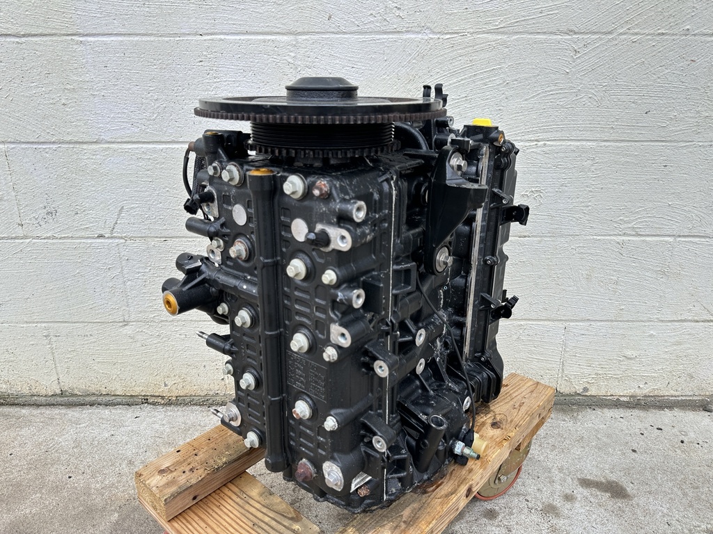 896499A07 Mercury Verado 135 150 175 200 HP L4 Powerhead Crankcase Long Block Assembly