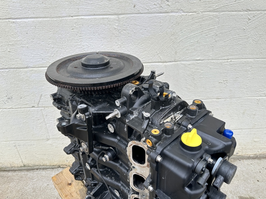 896499A07 Mercury Verado 135 150 175 200 HP L4 Powerhead Crankcase Long Block Assembly