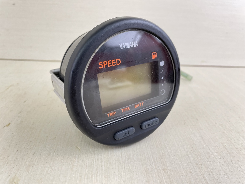 Yamaha Outboard Speedometer Multi-Function Gauge 6Y5-83570-A0-00 Digital
