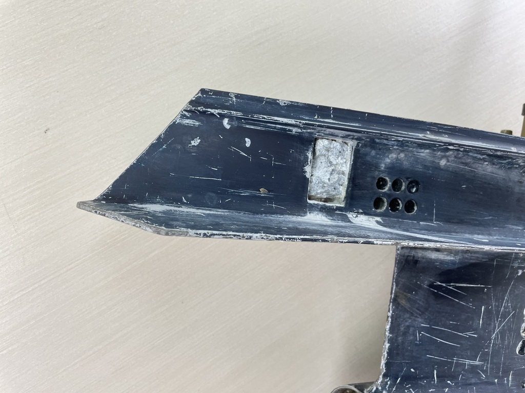 2004 + Evinrude Etec 40 50 60 HP Outboard 20" Lower Unit Gear Case 5009330