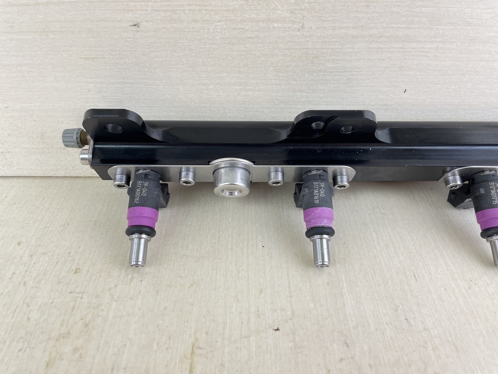 Mercury 135 150 175 200 HP L4 Verado Fuel Injector Set With Rail 8M0006027