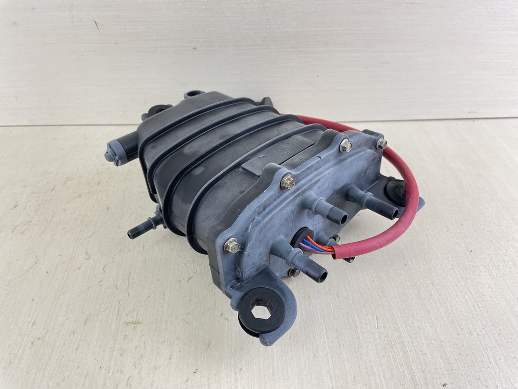 Mercury 135 150 175 HP L4 Verado FSM Fuel Supply Module VST 880596T08