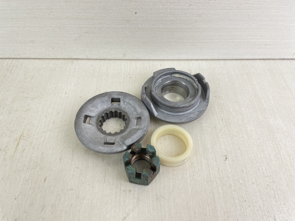 Suzuki 4 Stroke Outboard 40 - 115 HP Propeller Hardware Stopper Nut Etc