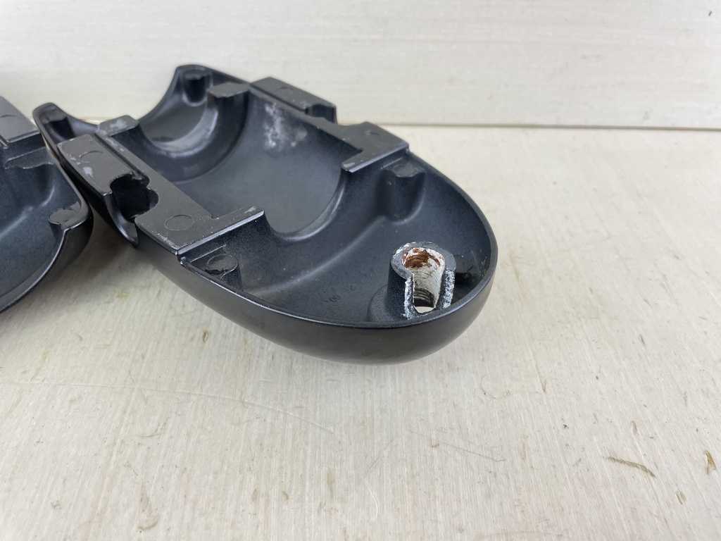 01-12 Suzuki 115 140 HP 4 Stroke Outboard Lower Engine Mount Cover Set W/ Bolts