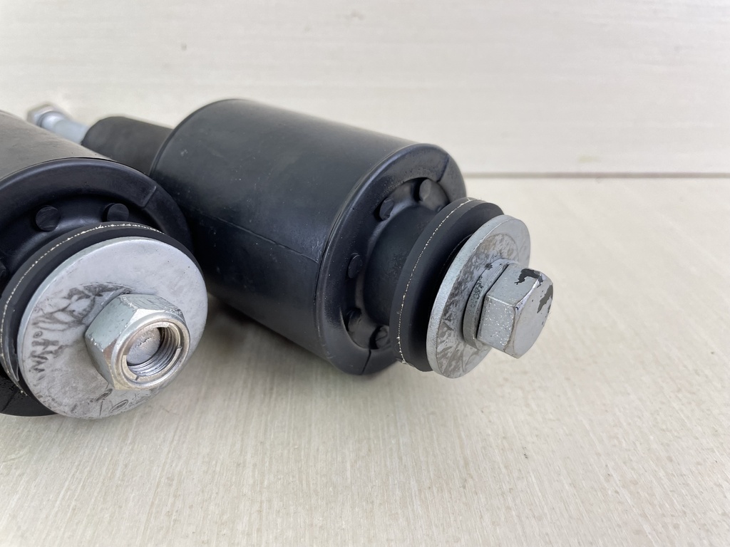 01-12 Suzuki 90 100 115 HP 4 Stroke Outboard Lower Mount Set 54160-90J00