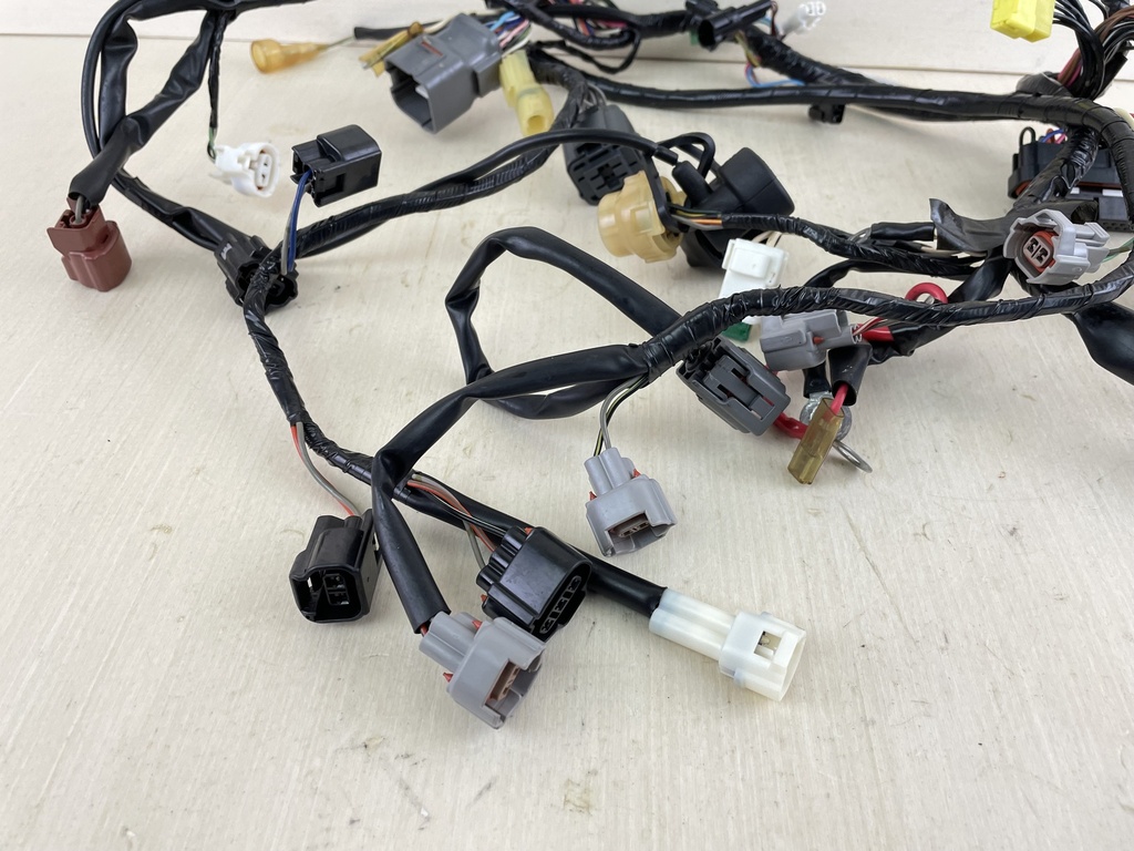 05-07 Suzuki 90 100 115 140 HP 4 Stroke Engine Wire Harness 36610-90J50 