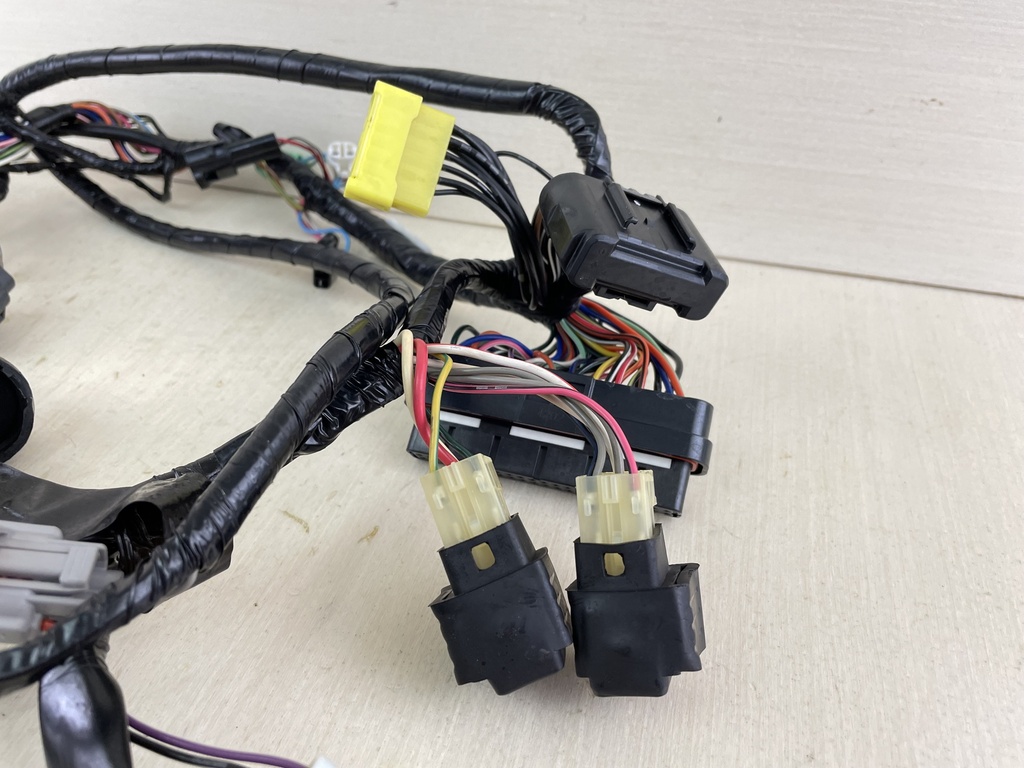 05-07 Suzuki 90 100 115 140 HP 4 Stroke Engine Wire Harness 36610-90J50 