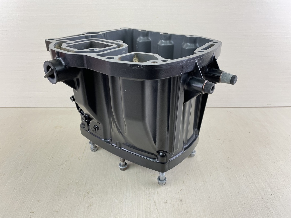 2001 + Suzuki 115 140 HP 4 Stroke Outboard Oil Pan 11501-90J04-0EP