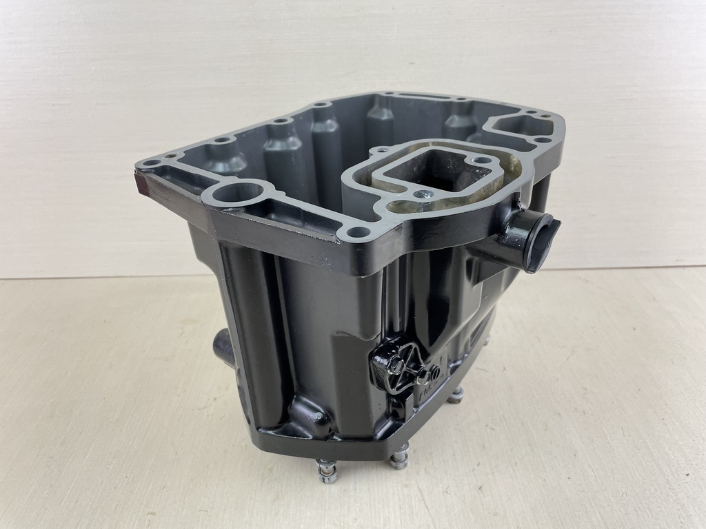 2001 + Suzuki 115 140 HP 4 Stroke Outboard Oil Pan 11501-90J04-0EP