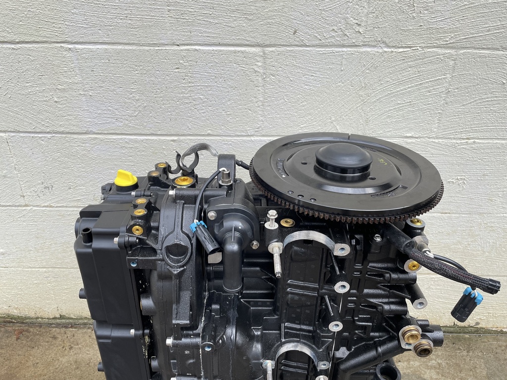 Mercury 135 150 175 200 HP L4 Powerhead Crankcase Long Block Assembly 896499A08