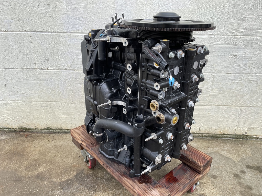 Mercury 135 150 175 200 HP L4 Powerhead Crankcase Long Block Assembly 896499A08