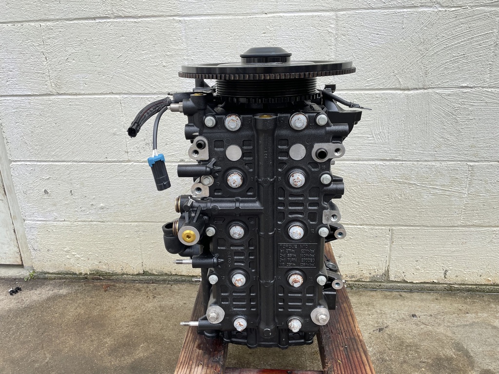 Mercury 135 150 175 200 HP L4 Powerhead Crankcase Long Block Assembly 896499A08